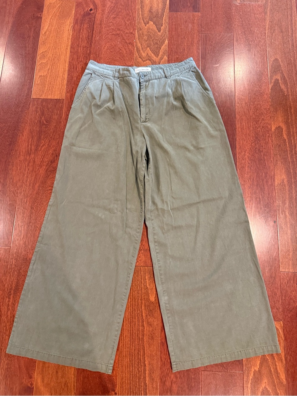Lucky Brand Olive Green Wide-Leg Chinos for women’s